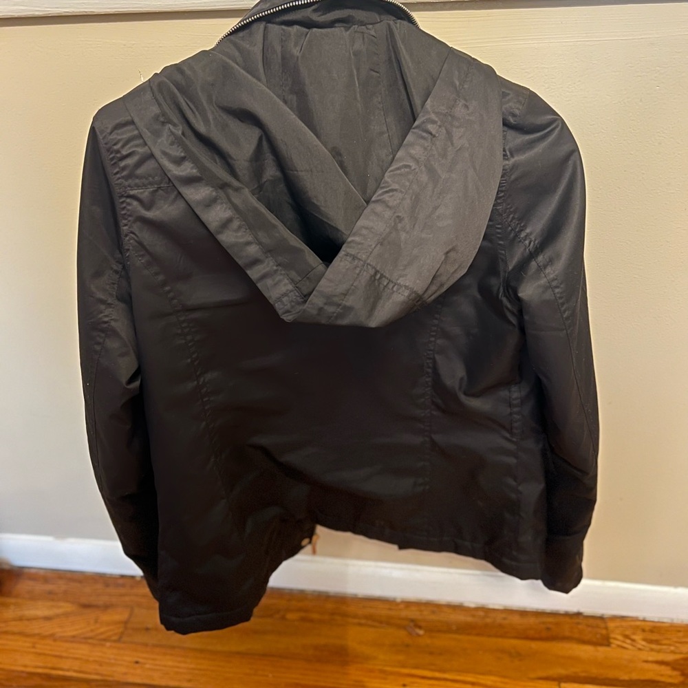 Spring/Fall rain Jacket - Picture 3 of 4